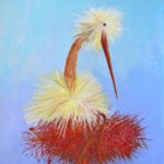 Babykamer wanddecoratie van een grappige ooievaar op een groot nest.