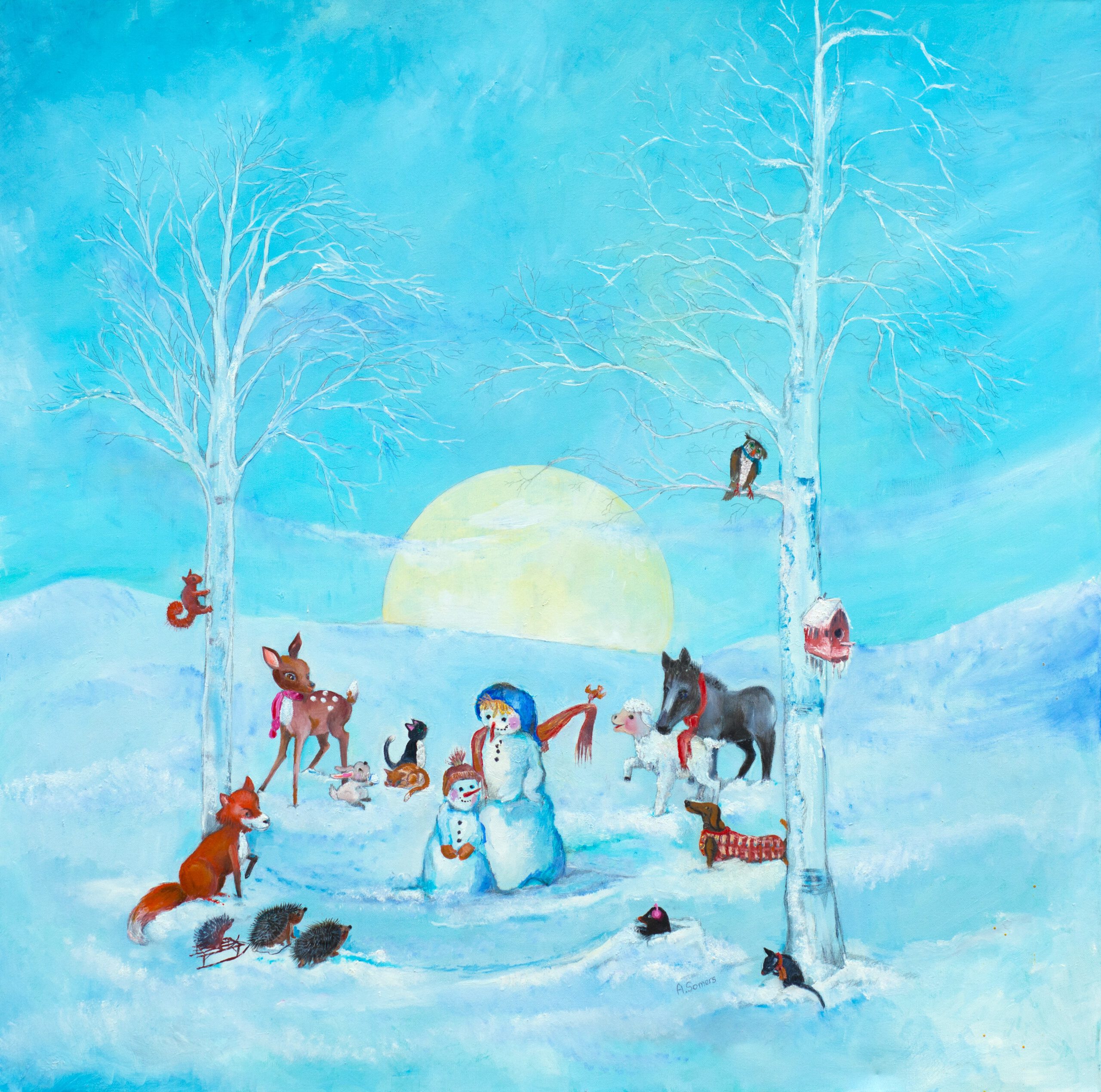 Winterlandschap kinderschilderij met mama en baby sneeuwpop omringd door bosdieren zoals hertje, vosje, egeltjes met slee, ezeltje, tekkeltje en uil bij berkenbomen en ondergaande zon